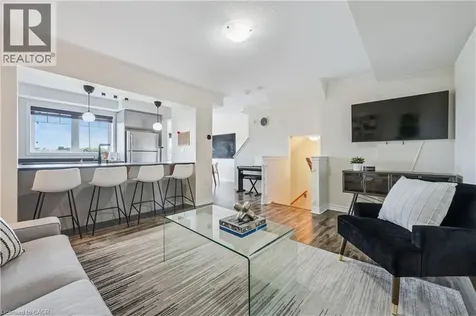 9 Outlook Terrace Kitchener ON N2R 0K6