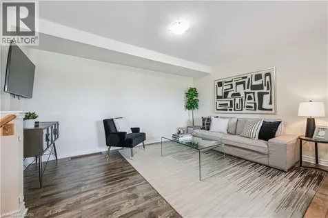 9 Outlook Terrace Kitchener ON N2R 0K6