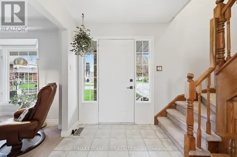 187 Alderlea Avenue Hamilton ON L0R 1W0