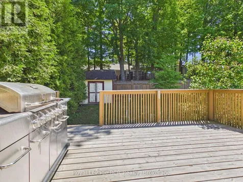 383 Wellington Street Saugeen Shores ON N0H 2C4