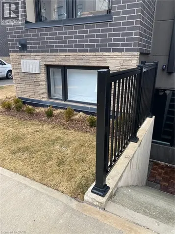 1131 Cooke Boulevard Burlington ON L7T 0C3