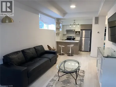 1131 Cooke Boulevard Burlington ON L7T 0C3