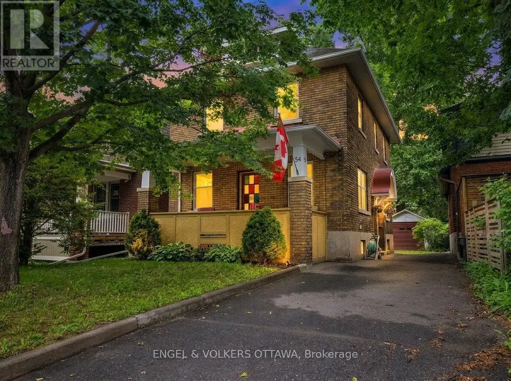 54 Glendale Avenue Ottawa ON K1S 1W4