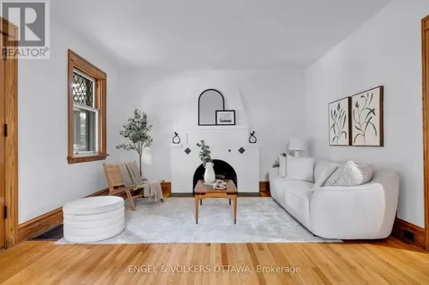 54 Glendale Avenue Ottawa ON K1S 1W4
