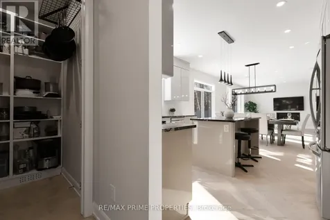 820 Mercier Crescent Ottawa ON K1W 0N6