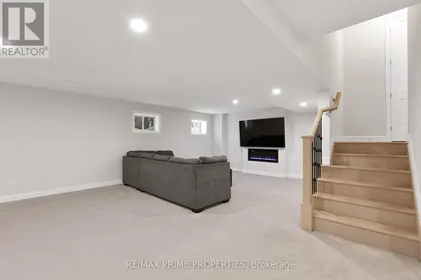 820 Mercier Crescent Ottawa ON K1W 0N6