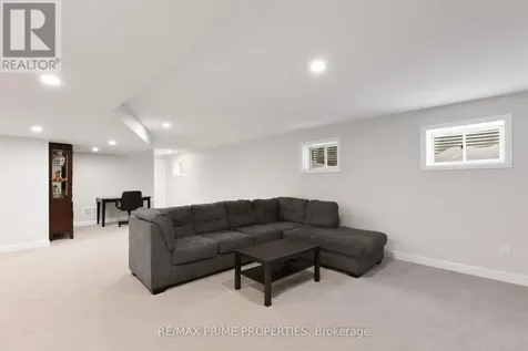 820 Mercier Crescent Ottawa ON K1W 0N6