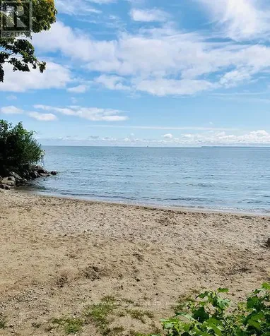 3934 Alcina Avenue Innisfil ON L9S 2M4