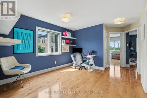 74 Nutting Crescent Ottawa ON K4M 0C3