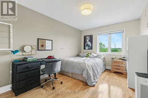 74 Nutting Crescent Ottawa ON K4M 0C3