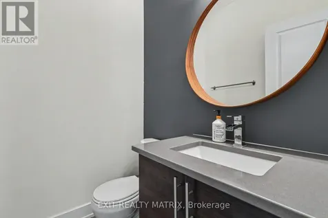 74 Nutting Crescent Ottawa ON K4M 0C3