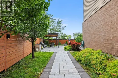 74 Nutting Crescent Ottawa ON K4M 0C3