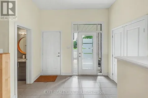 74 Nutting Crescent Ottawa ON K4M 0C3