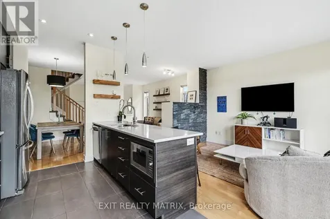 74 Nutting Crescent Ottawa ON K4M 0C3
