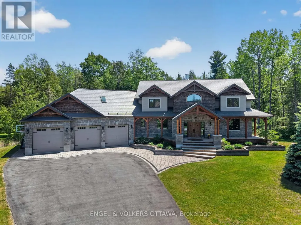 328 Silent Wood Grove Ottawa ON K0A 1L0