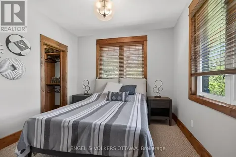 328 Silent Wood Grove Ottawa ON K0A 1L0