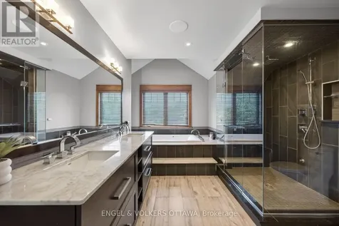 328 Silent Wood Grove Ottawa ON K0A 1L0