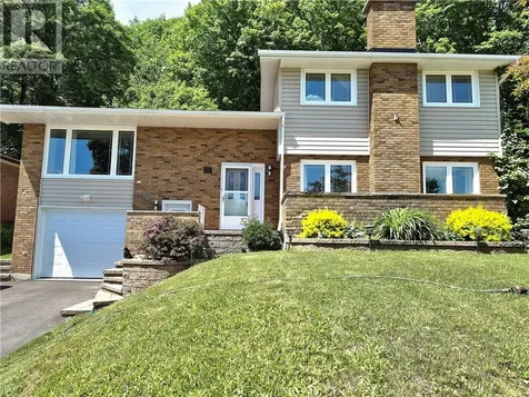 51 Kathryn Crescent North Bay ON P1B 8P5