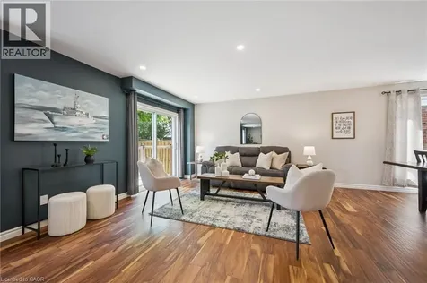 491 Sandbanks Crescent Waterloo ON N2V 2J3