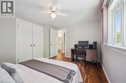 491 Sandbanks Crescent Waterloo ON N2V 2J3