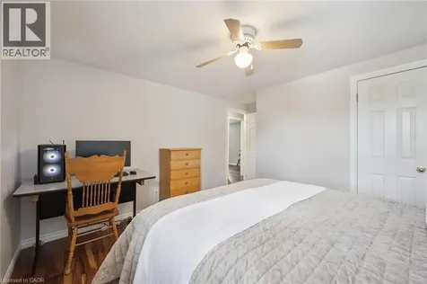 491 Sandbanks Crescent Waterloo ON N2V 2J3