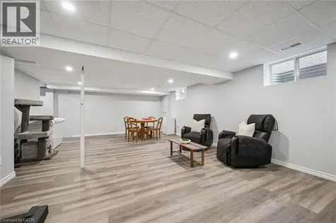 491 Sandbanks Crescent Waterloo ON N2V 2J3