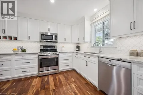 491 Sandbanks Crescent Waterloo ON N2V 2J3