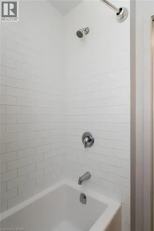 146 Forest Avenue Hamilton ON L8N 1X5