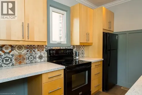 146 Forest Avenue Hamilton ON L8N 1X5