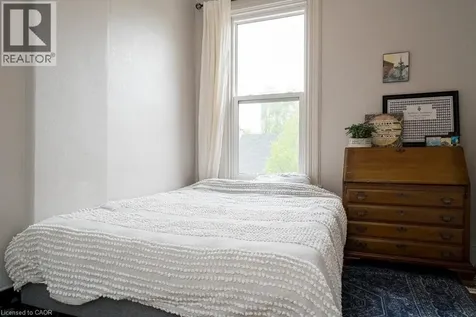 146 Forest Avenue Hamilton ON L8N 1X5