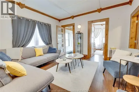 1108 Assumption Street Windsor ON N9A 3C4