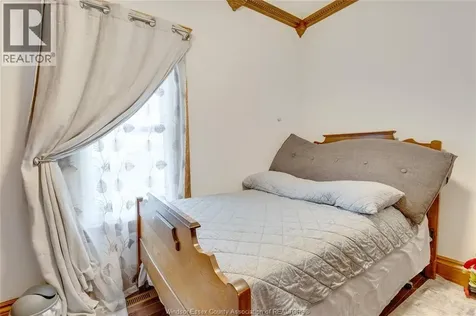 1108 Assumption Street Windsor ON N9A 3C4