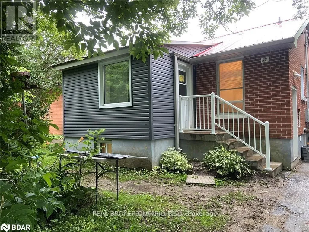 57 Hoover Crescent Orillia ON L3V 1K7