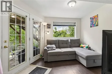 72 Chesterton Lane Guelph ON N1E 7A6