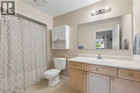 72 Chesterton Lane Guelph ON N1E 7A6