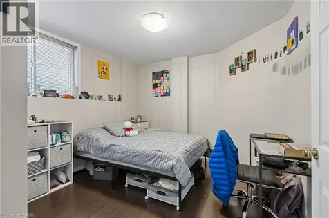 72 Chesterton Lane Guelph ON N1E 7A6
