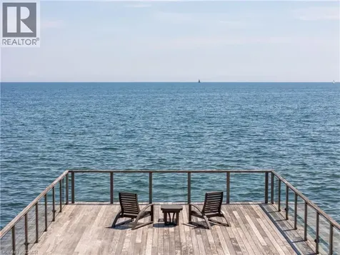 2054 Lakeshore Road East Oakville ON L6J 1M3
