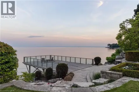 2054 Lakeshore Road East Oakville ON L6J 1M3