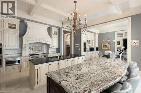 2054 Lakeshore Road East Oakville ON L6J 1M3