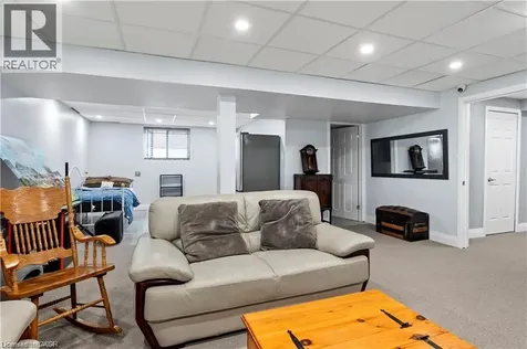 122 Bridge Crescent Palmerston ON N0G 2P0