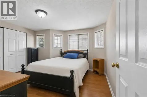 72 Chesterton Lane Guelph ON N1E 7A6