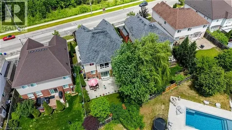 356 Robert Ferrie Drive Kitchener ON N2P 2Y6