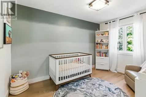 2111 Westmount Drive Oakville (wm Westmount) ON L6M 3P3