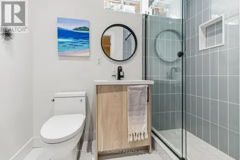 2111 Westmount Drive Oakville (wm Westmount) ON L6M 3P3