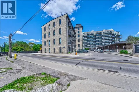 19 Guelph Avenue Cambridge ON N3C 1A2