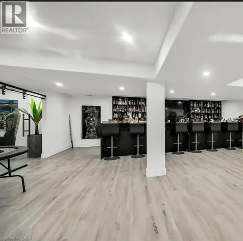 137 Diiorio Circle Ancaster ON L9K 1T3