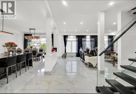 137 Diiorio Circle Ancaster ON L9K 1T3