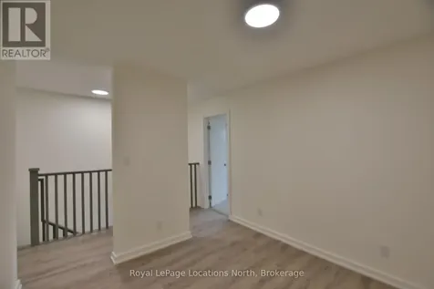 35 Dawson Drive Collingwood ON L9Y 2L8