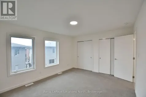 35 Dawson Drive Collingwood ON L9Y 2L8