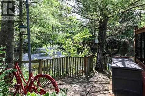 85 Theme Park Drive Wasaga Beach ON L9Z 1X7